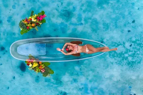 Sesión de fotos y video con dron en kayak en Montego Bay